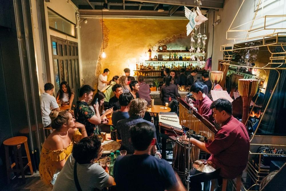 Noir Cafe And Hostel Chinatown בנגקוק מראה חיצוני תמונה