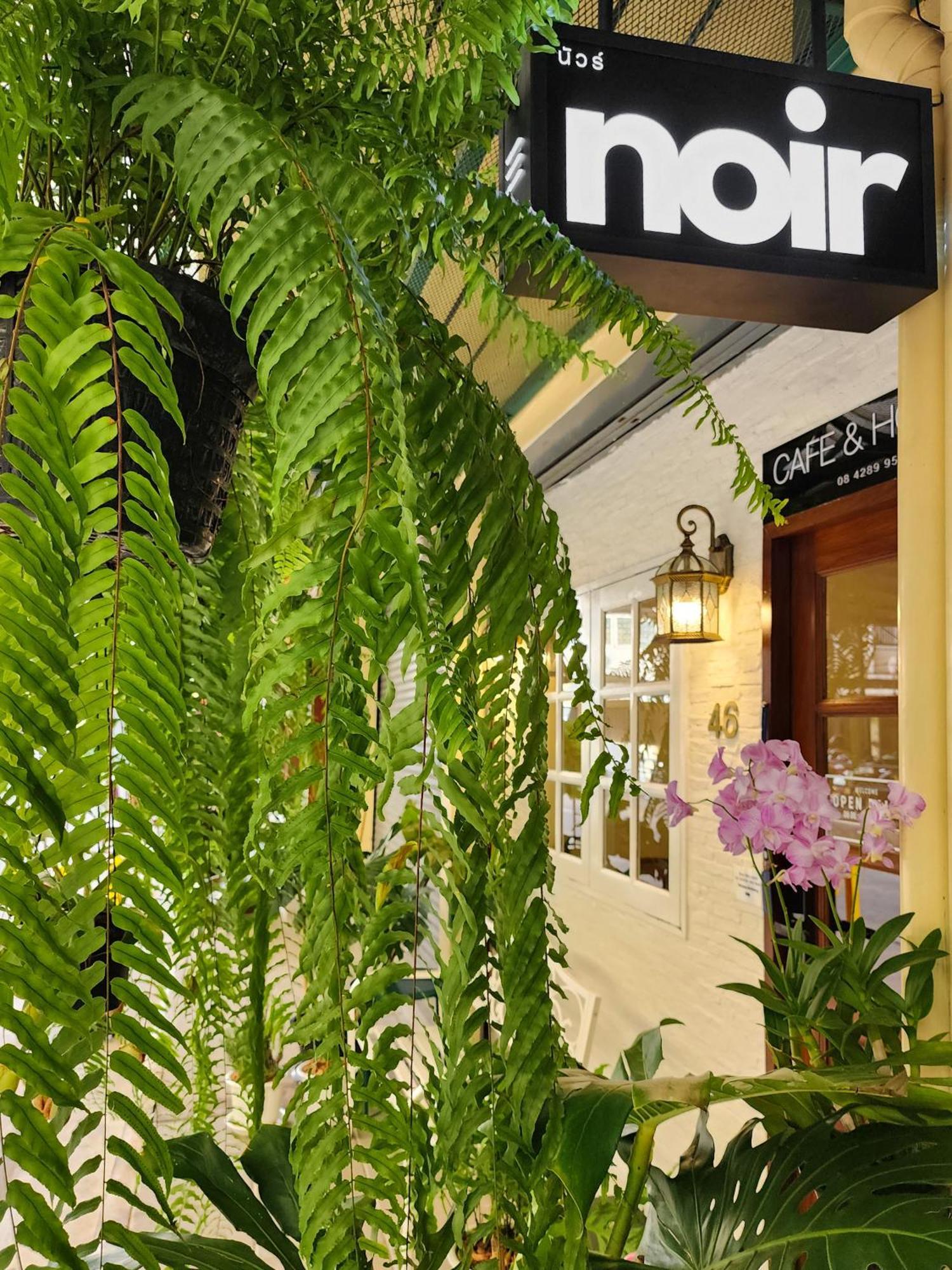 Noir Cafe And Hostel Chinatown בנגקוק מראה חיצוני תמונה